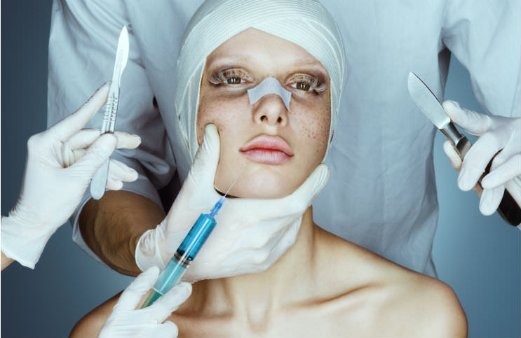 The Dangers of Shopping For Plastic Surgeons On Instagram
